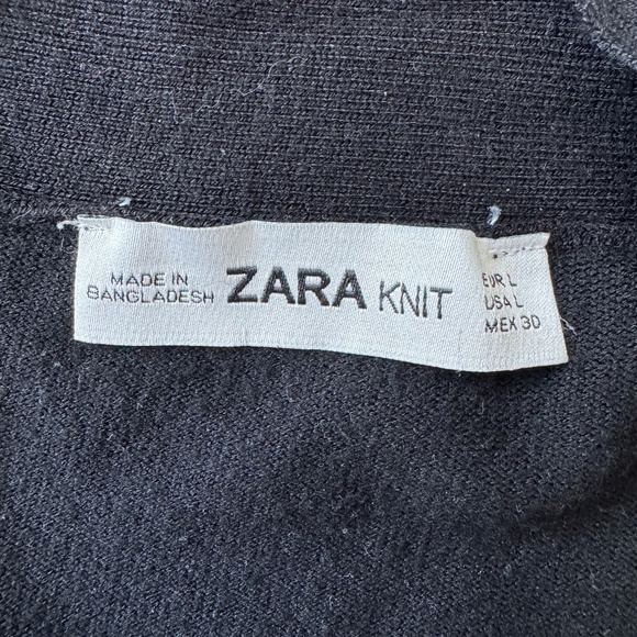 Zara - Black Button Down Knit Cardigan - Picture 5 of 7